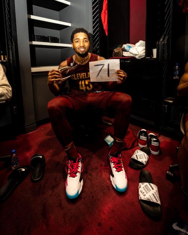 1672726919992005063.jpg FlhUlKGXgAMI2gX.jpg