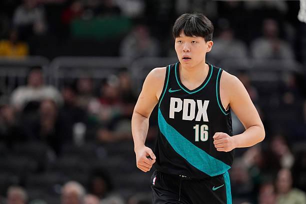 开云官网-又是折返跑的一天，杨瀚森登场6分钟1中0得到1板1助&amp;amp;遭隔扣